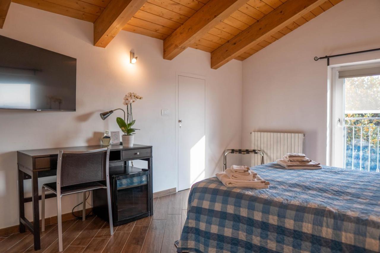 B&B e Residence Le Palme Torrazza Piemonte Esterno foto